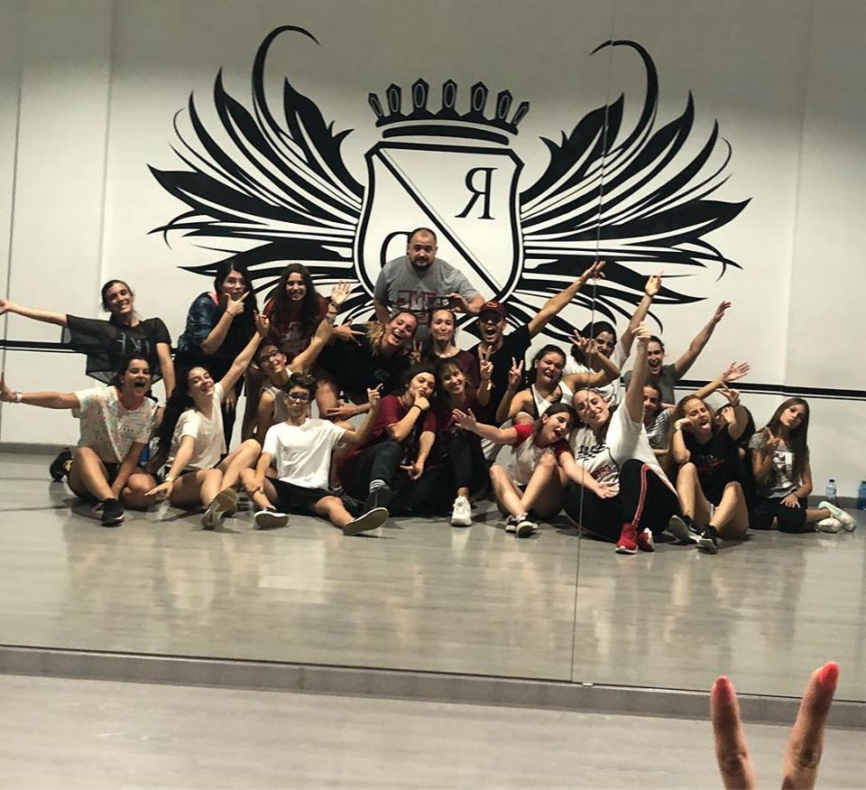 Austauschschüler in einer Tanzschule in Alicante